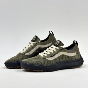 TÊNIS VANS ULTRARANGE VR3 DARK GREEN