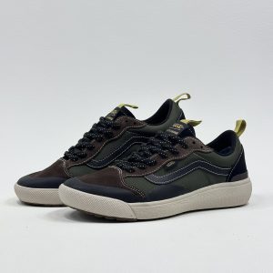 TÊNIS VANS ULTRARANGE EXO SE BLACK OLIVE