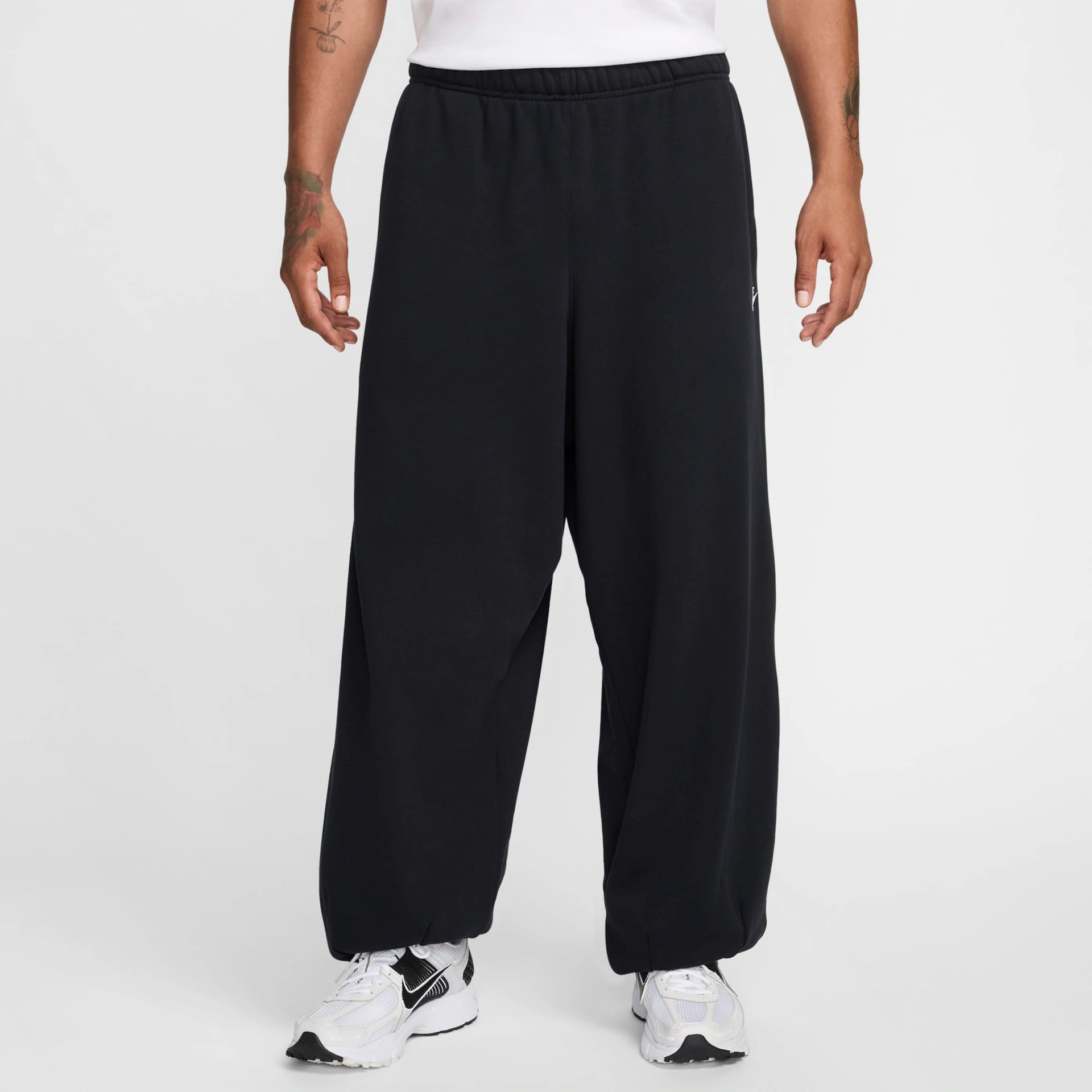 CALÇA NIKE CLUB OVERSIZED BLACK