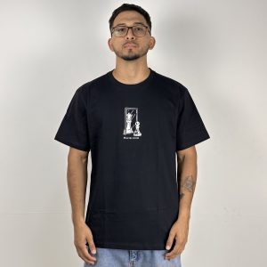 CAMISETA SODIO PEÇAS DE XADREZ - PRETO
