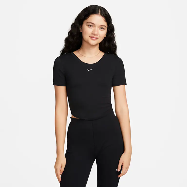 CROPPED NIKE SPORTSWEAR CHILL KNIT FEMININA PRETA