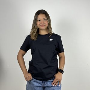 CAMISETA NIKE SPORTWEAR CLUB FEMININA BLACK