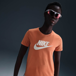 CAMISETA NIKE SPORTWEAR ESSENTIALS FEMININA LARANJA