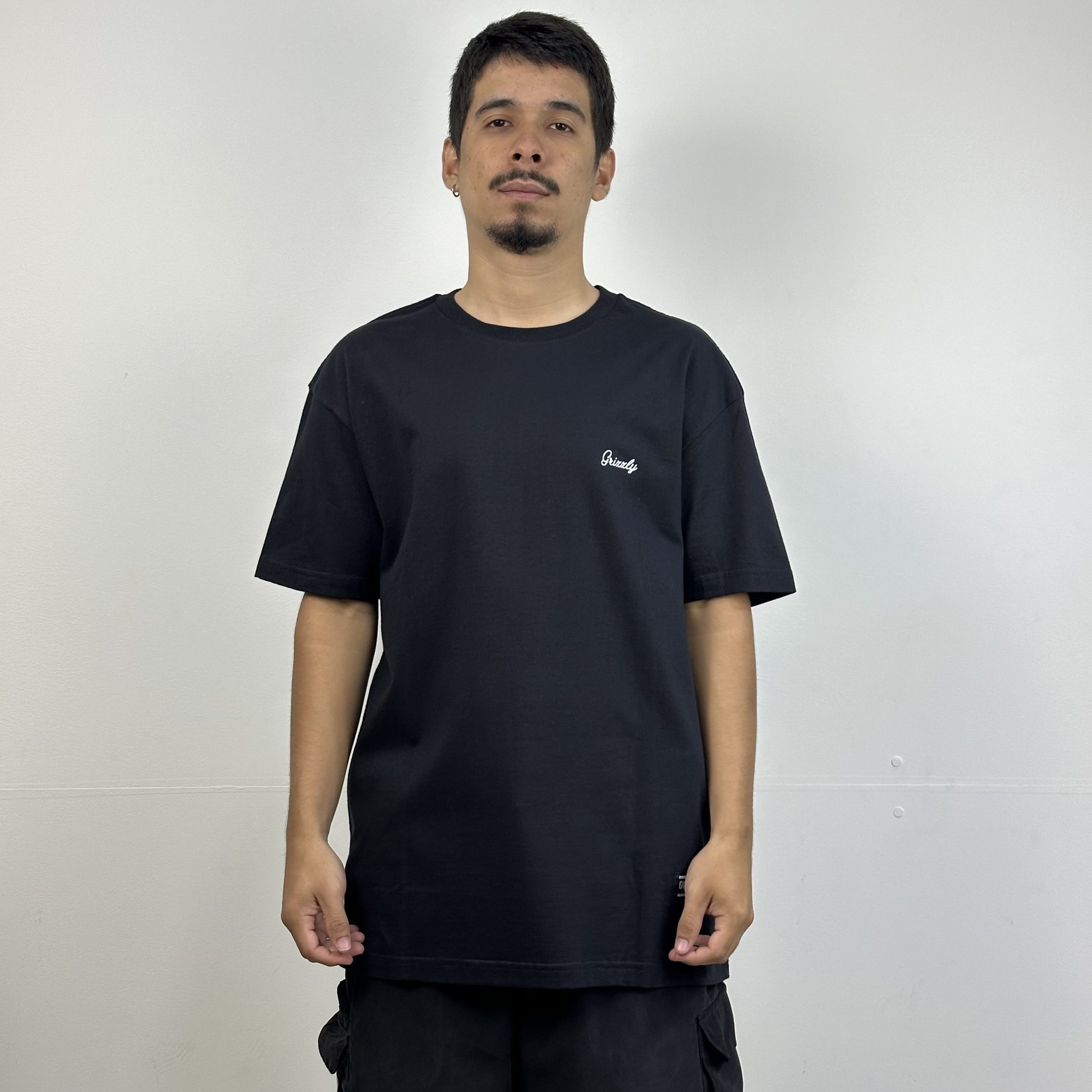 CAMISETA GRIZZLY HITCH HIKE BLACK