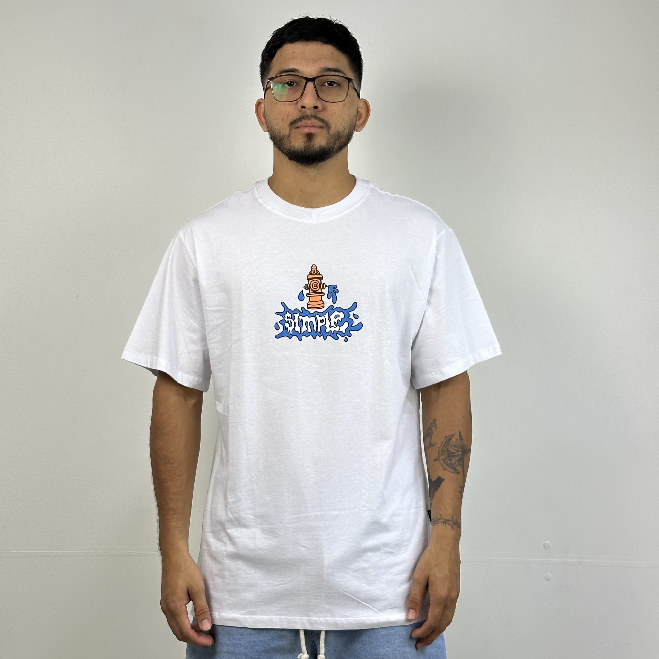 CAMISETA SIMPLE HIDRANTE BRANCO