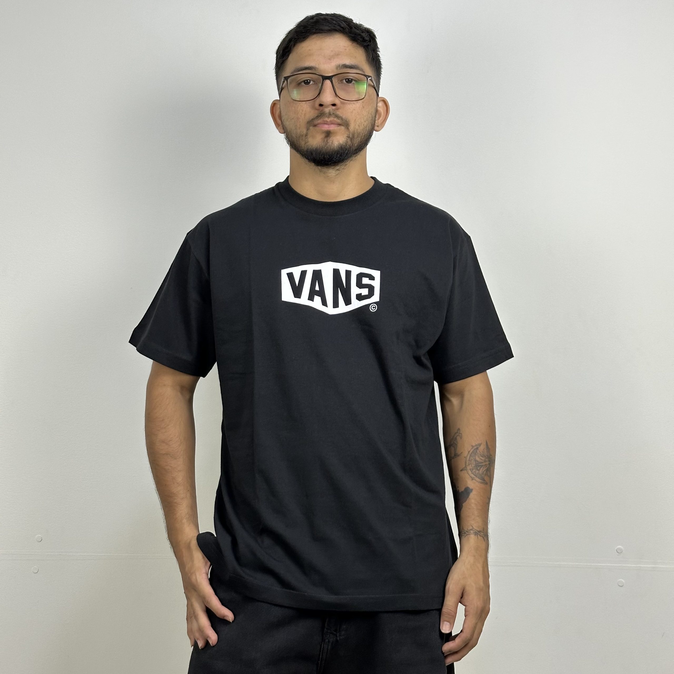 CAMISETA VANS HEX BLACK WHITE