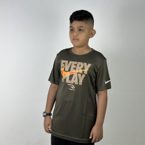 CAMISETA NIKE 3BRAND EVERY PLAY JUVENIL VERDE